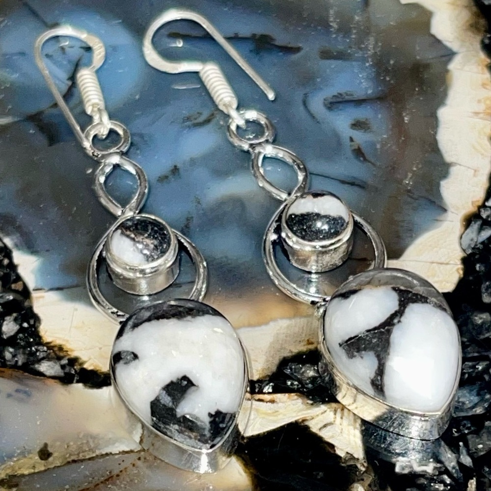 White Buffalo Turquoise Earrings 2 1/2” - Picture 14 of 17